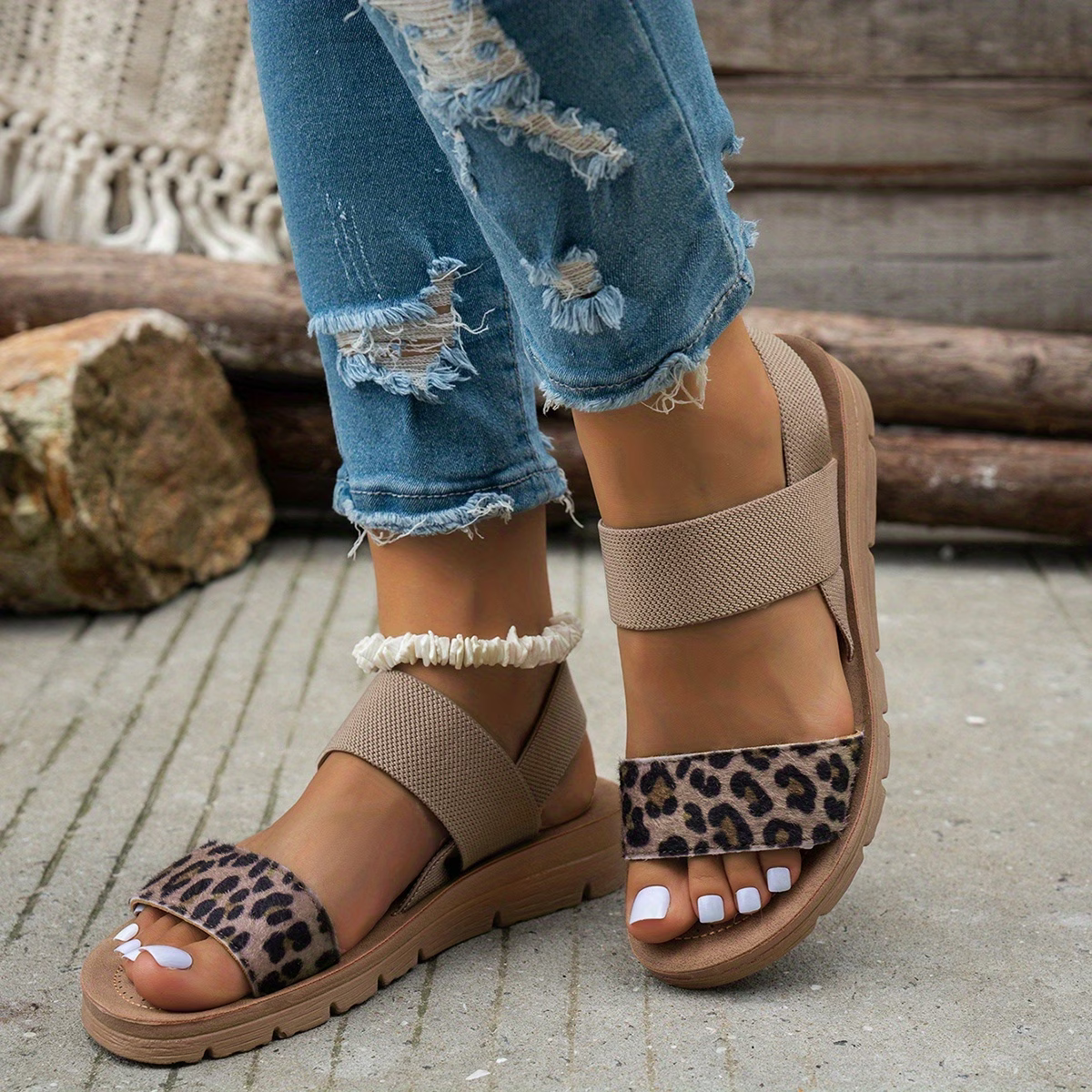 🔥Mega Sale - Buy Now & Save 50% OFF🔥Women's Comfortable & Versatile Leopard Print Sandals Roman Shoes